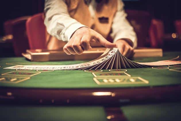 赌场 赌桌 扑克 洗牌  | SiGMA新闻