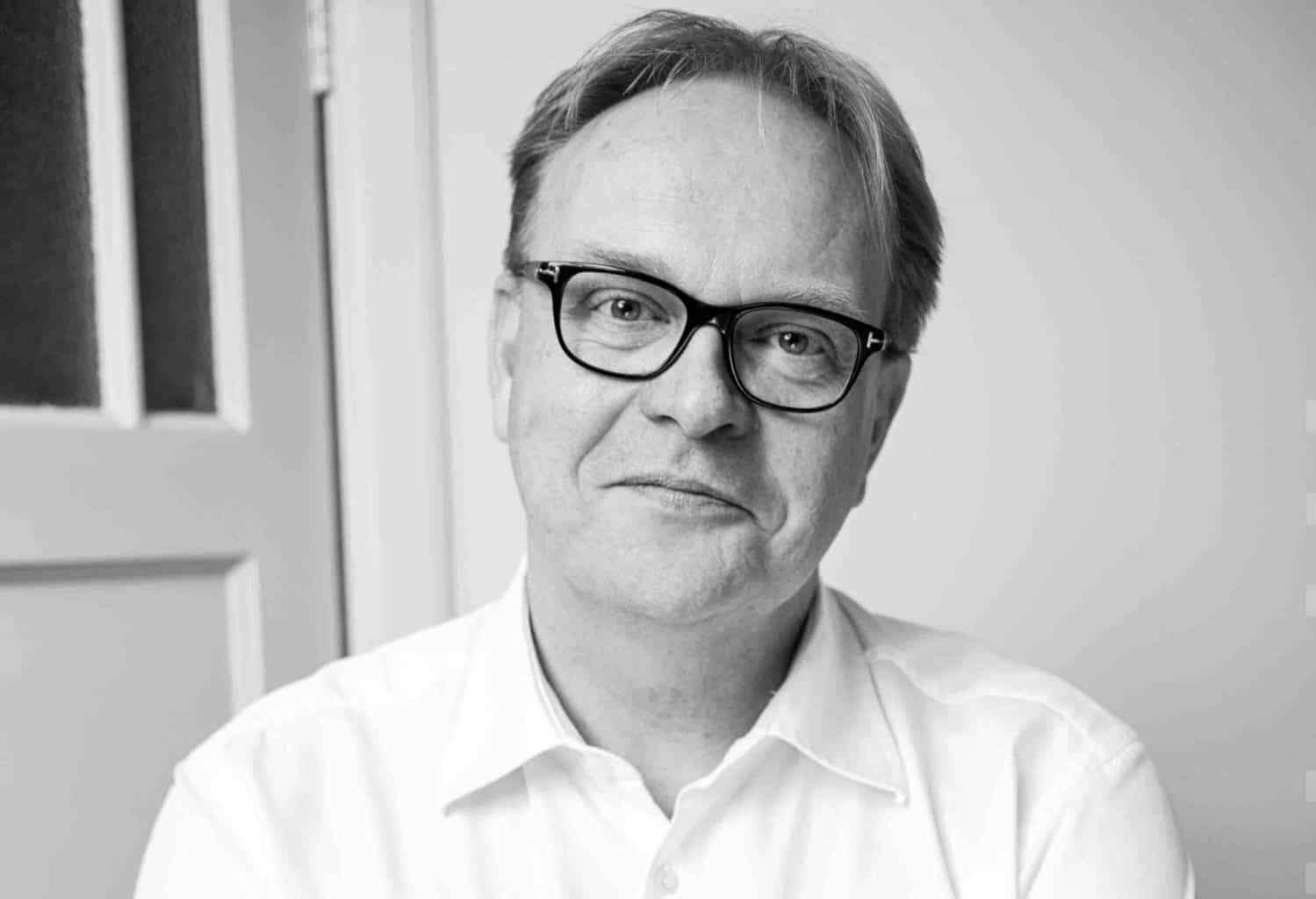 El presidente de VAN Kansspelen, Frits Huffnagel, deja el cargo