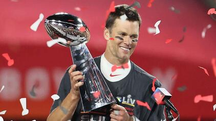 Tom Brady Super Bowl winner - SiGMA NEWS-1